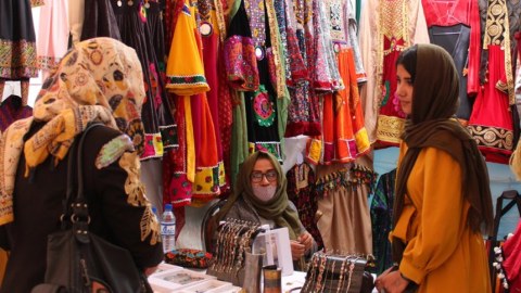Əfqanıstanda qadınlar üçün bazar açıldı