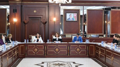 4 qanun layihəsi plenar iclasa tövsiyə olundu