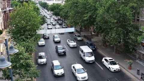 Yollarda tıxac AZALIB