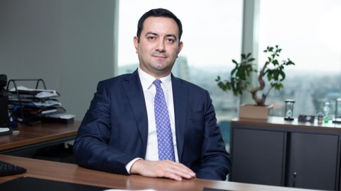 Neft Fondunun icraçı direktorunun yeni müavini KİMDİR...