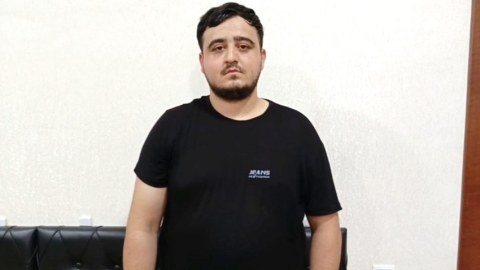Dələduzluğa görə axtarışda olan şəxs saxlanıldı