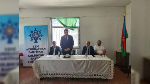 “Heydər Əliyev- Azərbaycan dövlətinin xilaskarı və qurucusu” - FOTOLAR