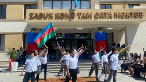 Laçında 32 il sonra ilk "Son zəng" - FOTOLAR