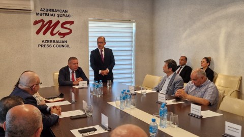 Cihangir İşbilir Azərbaycan Mətbuat Şurasında - FOTOLAR