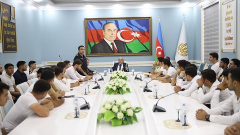 GDU-da “İnsan hüquqları aylığı” çərçivəsində tələbələrlə görüş - FOTO