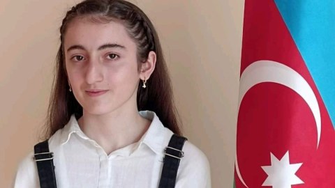 IV qrupun lideri olan Nəzrin - FOTO