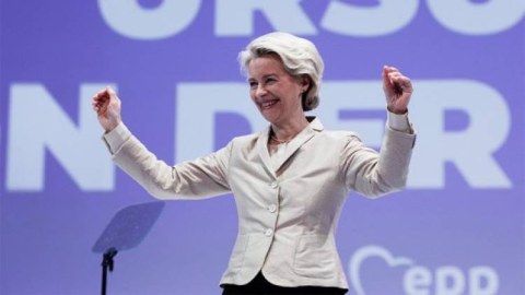 Leyen bu axşam yenidən Avropa Komissiyasına rəhbər təsdiqlənəcək