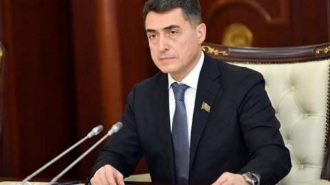 Növbədənkənar parlament seçkilərinin keçirilməsi zəruridir - Əli Hüseynli