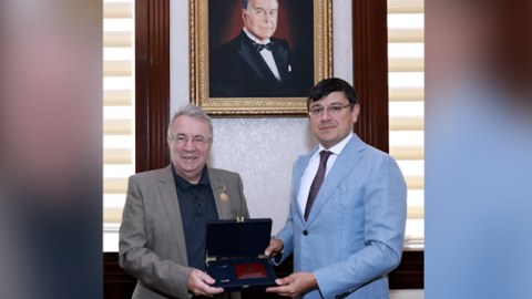 Tanınmış azərbaycanlı alim Dövlət Komitəsində - FOTO