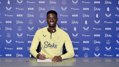 "Everton"un yeni transferi