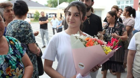 Qələbə qazanan müəllimlər... - FOTOLAR