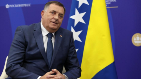 ABŞ maraqları naminə bütün dünyada təxribat törədir - Dodik