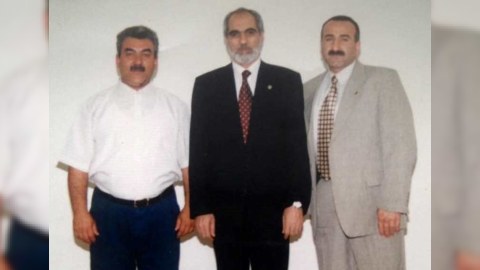 Bir şəklin tarixçəsi: Elçibəyin sürücüsü və mühafizəçisi ilə son FOTOSU