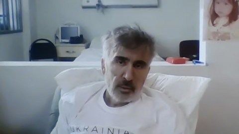 Gürcüstanın ombudsmanı Saakaşviliyə BAŞ ÇƏKİB