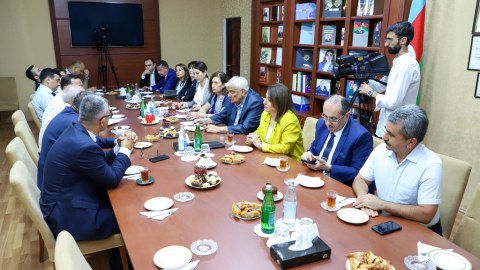 ADU-da imtahan sessiyasını izləmək üçün mediatur təşkil olunub - FOTOLAR