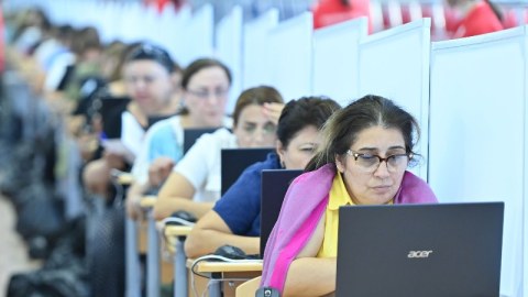 Qaydaları pozan 4 müəllimin imtahan nəticəsi LƏĞV OLUNDU