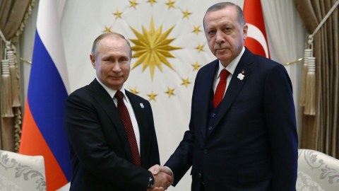 Ərdoğan Putinlə danışdı