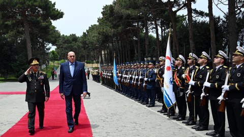 Müdafiə naziri italiyalı həmkarı ilə görüşüb - FOTOLAR