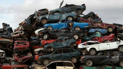 Köhnə avtomobillərin utilizasiyası prosesinə başlanılıb