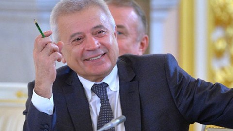 Vahid Ələkbərov Rusiyada ən çox gəlir əldə edən iş adamıdır - SİYAHI