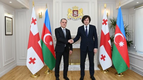 Ceyhun Bayramov Kobaxidze ilə görüşdə