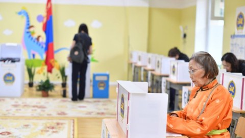 Monqolustanda parlament seçkiləri KEÇİRİLİR