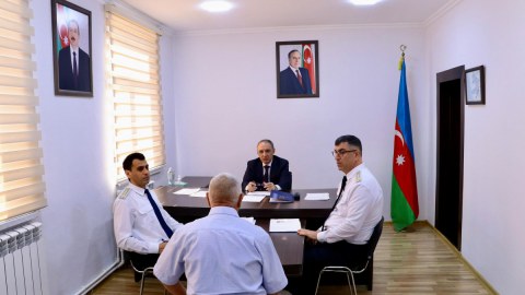 Baş prokuror Qazaxda vətəndaşları qəbul edib