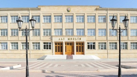 Naxçıvan Ali Məclisi də buraxıldı - Seçki təyin edildi