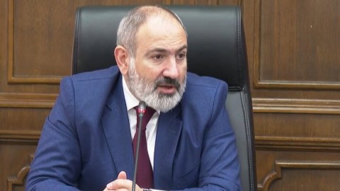 Paşinyan Ermənistanın Avrpopa İttifaqına üzvlüyündən danışdı