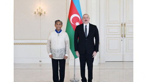 Filippinin yeni səfiri etimadnaməsi Prezidentə təqdim edib