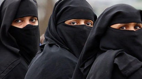 Dağıstanda niqab qadağan olunur