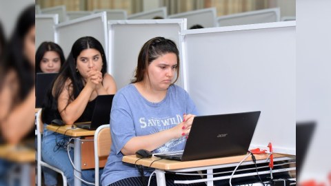 Bu gün 4 mindən çox müəllim imtahana çağırılıb