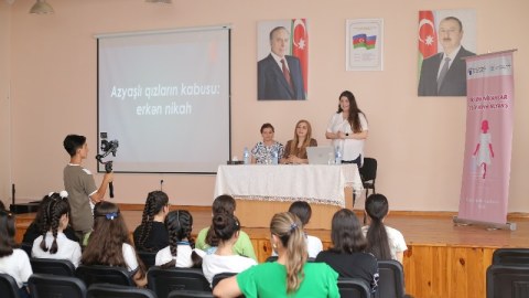 “Erkən nikahlar əleyhinə alyans!” 80 qızı maarifləndirir