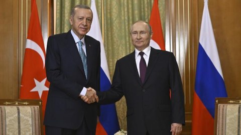 Sabah dünyanın diqqəti bu görüşdə olacaq...