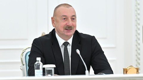 İlham Əliyev qeyri-rəsmi şam yeməyinə qatıldı