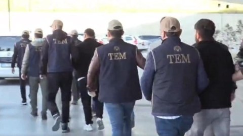 FETÖ-yə qarşı böyük əməliyyat 