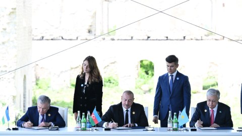 TDT liderləri Şuşada Qarabağ Bəyannaməsini İMZALADILAR
