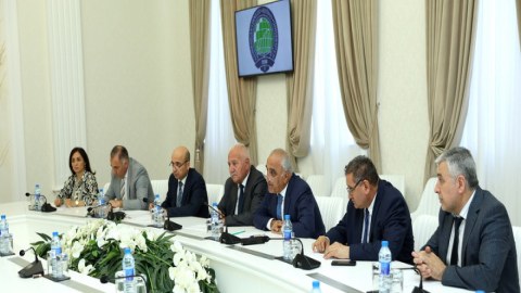UNEC-də yaz sessiyasının sonuncu “Açıq Qapı” günü - FOTOLAR