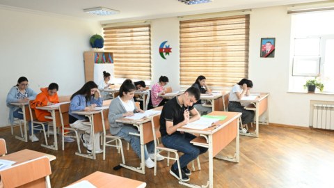 II və III qruplar imtahan verib - YENİLƏNİB