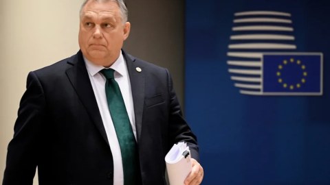Viktor Orban Azərbaycandan sonra bu ölkəyə gedir