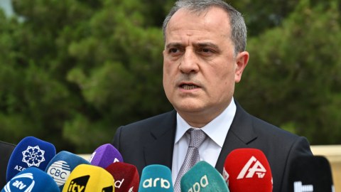 Ceyhun Bayramov Ermənistanla sülh müqaviləsinin əsas şərtini AÇIQLADI