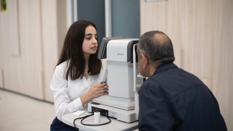 Jurnalistlər üçün göz müayinəsi keçiriləcək