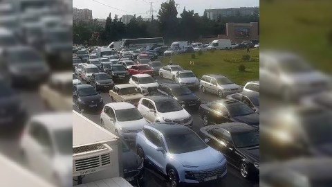 Bakının tıxaclı YOLLARI 