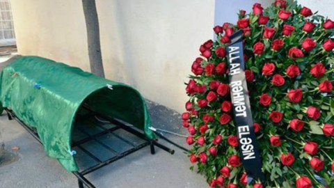 Tanınmış meyxanaçı vəfat etdi