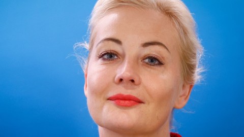 Yuliya Navalnaya qiyabi həbs edildi