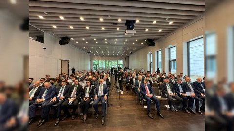 Rektorlardan Diaspor Komitəsinin Almaniyadakı forumuna reaksiya: Maraqlı platformadır