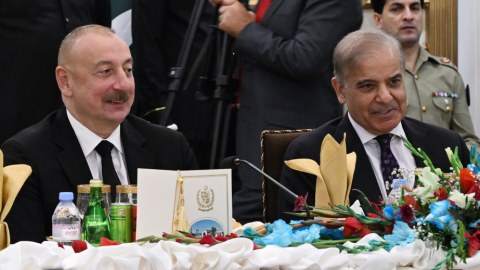 Azərbaycan Prezidentinin şərəfinə rəsmi nahar verilib