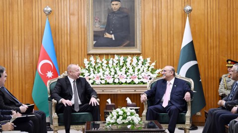 İlham Əliyev Pakistan Prezidentini COP29-a dəvət etdi