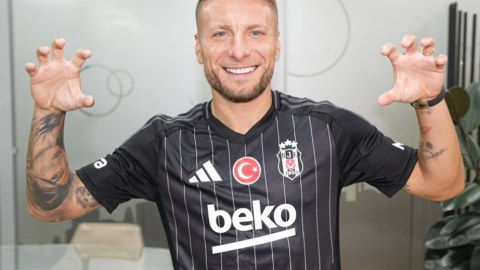 Tanınmış hücumçu "Beşiktaş"da