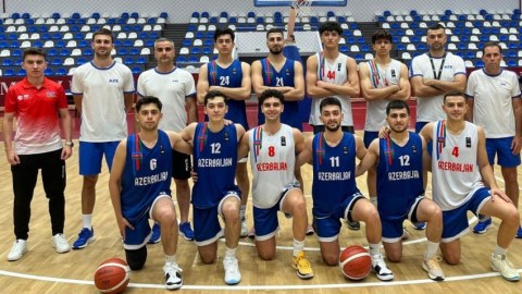 Azərbaycan millisi növbəti dəfə uduzdu